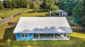 1451 NE 95th St, Anthony, FL 32617