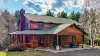 18059 County Highway Oo, Chippewa Falls, WI 54729