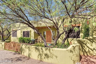 7044 S Y Lightning Ranch Rd, Hereford, AZ 85615
