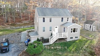 517 Douglas Rd, Whitinsville, MA 01588