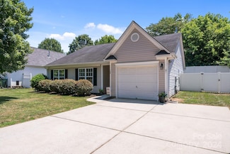 109 Whitby Dr, Mount Holly, NC 28120