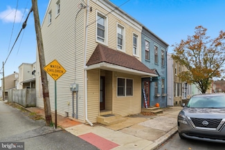 128 N 7th St, Columbia, PA 17512