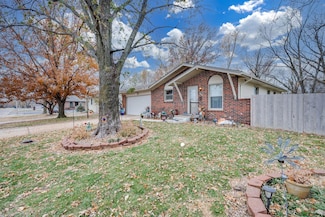 409 N Emporia Ave, Valley Center, KS 67147