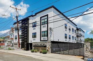 90-92 Coral St Unit 209, Paterson, NJ 07522