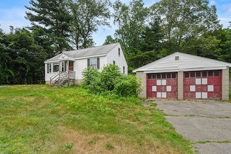 119 Russell St, Woburn, MA 01801