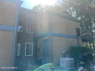 13 Northrup Dr, Brick, NJ 08724