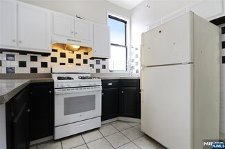 6011 Park Ave Unit 2, West New York, NJ 07093