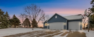 7116 Rolling View Dr, Saint Cloud, MN 56303