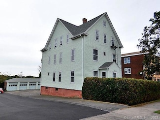 19 Oak St Unit 2, New Britain, CT 06051