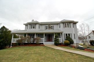 88 Forest St, Saugus, MA 01906