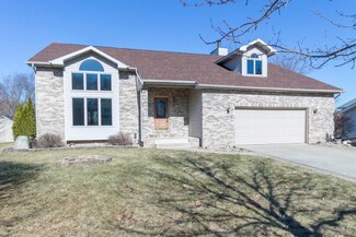 6100 76th Ave, Schererville, IN 46375