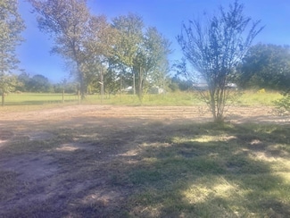 370 Corley St, Dequincy, LA 70633