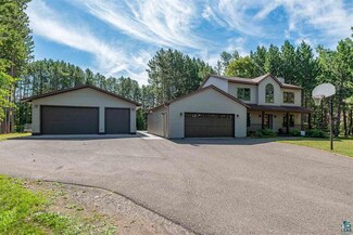 1334 White Pine Dr, Cloquet, MN 55720