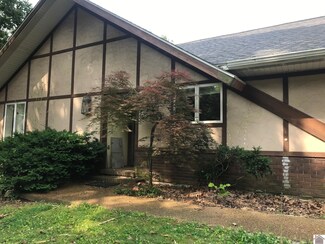 1075 Friedman Ln, Paducah, KY 42001