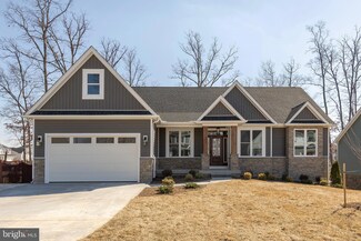 303 Summerfield Dr, Winchester, VA 22602