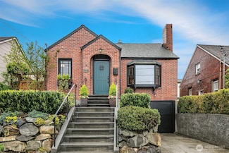 8345 17th Ave NW, Seattle, WA 98117