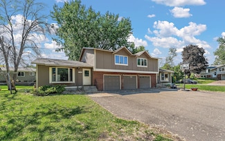 4601 Xylon Ave N, New Hope, MN 55428