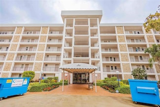 2751 N Palm Aire Dr Unit 310, Pompano Beach, FL 33069