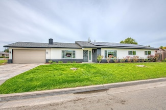 500 N Granada Dr, Madera, CA 93637
