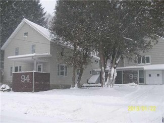 94 Pearl St, Springville, NY 14141