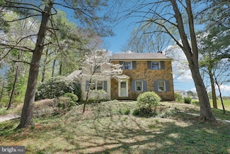 62 Vineyard Ln, Media, PA 19063