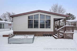 7379 Old Hickory Dr NE, Belmont, MI 49306