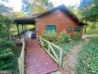 126A Friar Tuck Rd, Annapolis, MD 21405