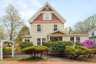 108 Main St, Ogunquit, ME 03907