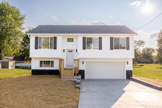 183 Hubbard Rd, Galloway, OH 43119