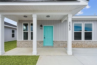 5435 Statler Ave, Pensacola, FL 32507