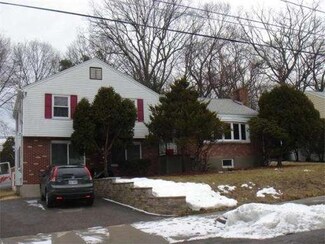 114 Stanley Rd, Waban, MA 02468