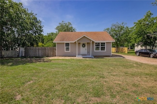 2603 Lone Tree Rd, Victoria, TX 77901