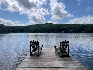 224 Nippo Ct, Barrington, NH 03825