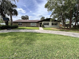 401 N Verona Ave, Avon Park, FL 33825