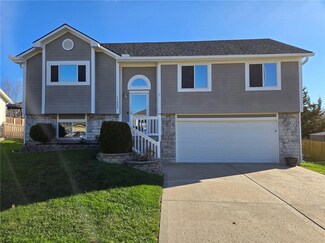 11425 N Tennessee Ave, Kansas City, MO 64157