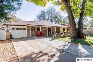 314 S Cotner Blvd, Lincoln, NE 68510