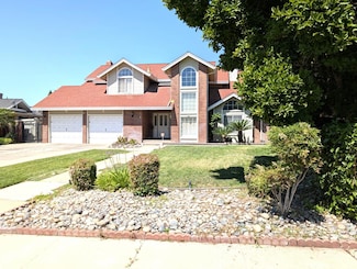 1023 Marsh Creek Ln, Manteca, CA 95336