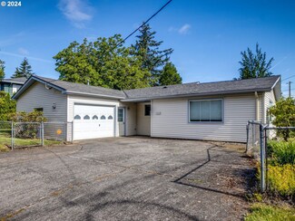 11251 NE Couch Ct, Portland, OR 97220