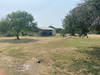 717, 719, 721 2nd St, Bayside, TX 78340
