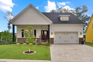 12 White Birch Cir, Morgantown, WV 26508