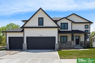 21343 Laurel Cir, Elkhorn, NE 68022