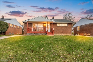 15709 Steinway Blvd, Maple Heights, OH 44137