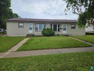 3609 & 3611 E 18th St St, Sioux Falls, SD 57103