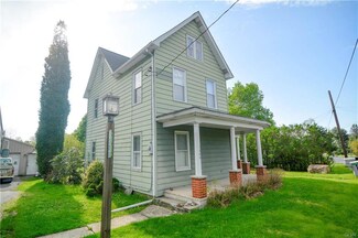 1308 Blue Mountain Dr, Danielsville, PA 18038