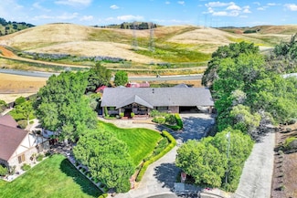 2125 Mecca Ct, Fairfield, CA 94534
