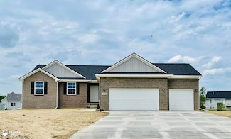 8084 Peninsula Cir, Grand Blanc, MI 48439