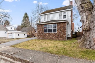 406 Lyon St, Fulton, NY 13069
