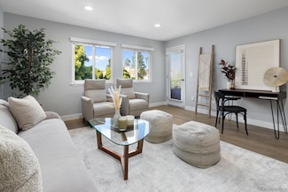 3440 Lebon Dr Unit 4320, San Diego, CA 92122