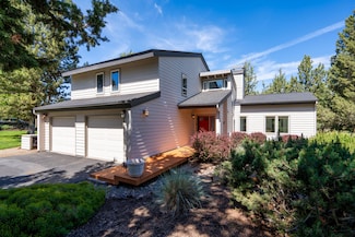 2028 Osprey Dr, Redmond, OR 97756