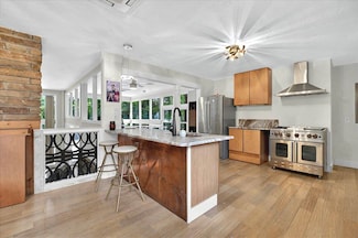 1205 Gardenia Dr, Tallahassee, FL 32312